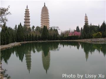 Tres Pagodas